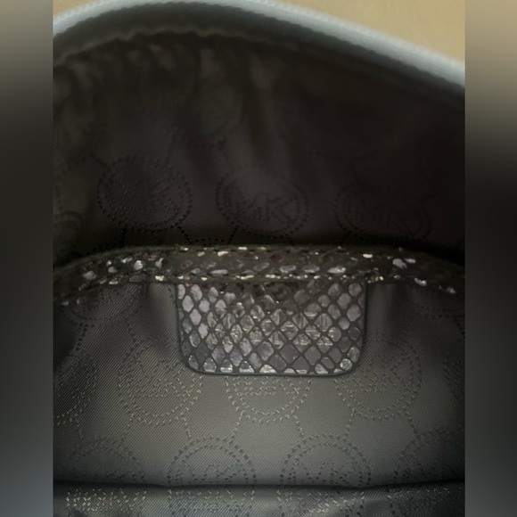 Michael Kors grey metallic faux snake skin design make up bag . - Picture 5 of 9